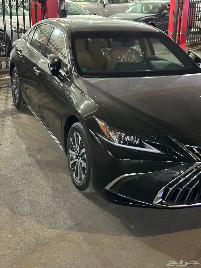 لكزس 2025 ES250 خليجي فئه AA 1