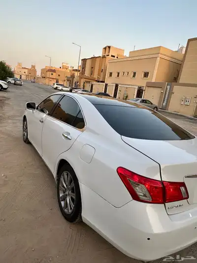 للبيع لكزس es 5