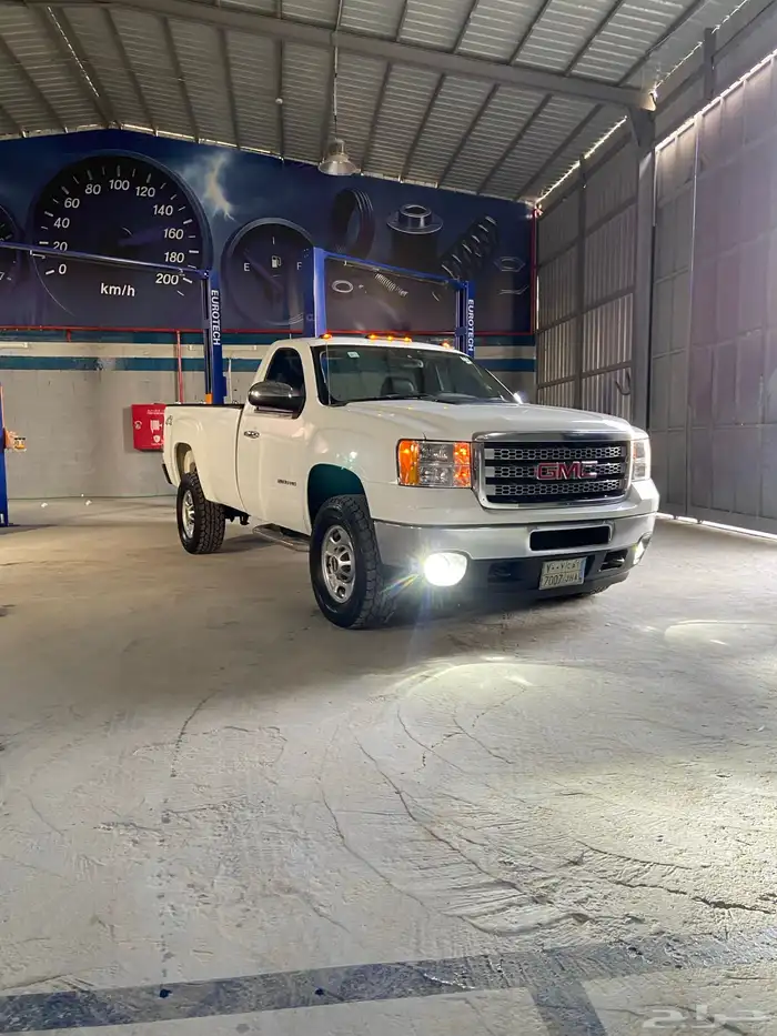 للبيع جي ام سي 2013 5