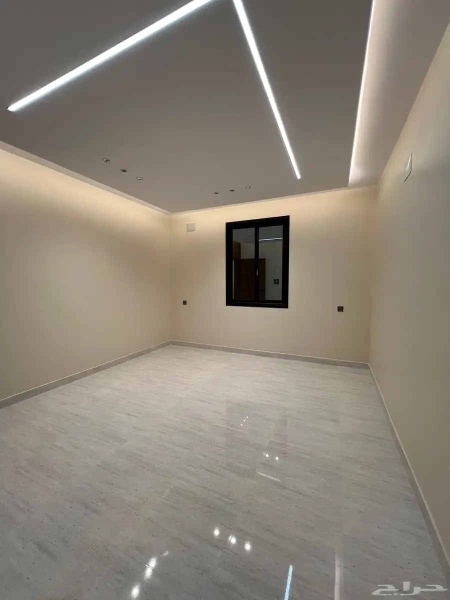 للبيع ادوار ارضيه مساحه 350 م حى الزهره بالمحاله ابها 8