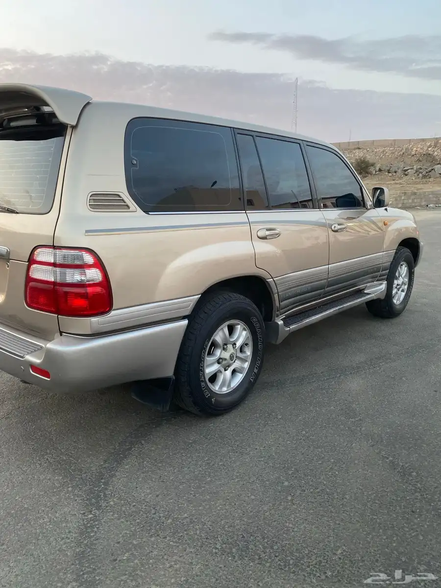 للبيع لاندكروزر VXr موديل 2003 وكاله 3