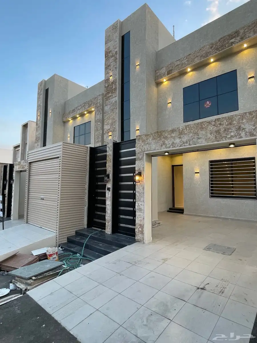 للبيع ادوار ارضيه بحواش وسيعه ابها المحاله ح الغدير 630 الف 2