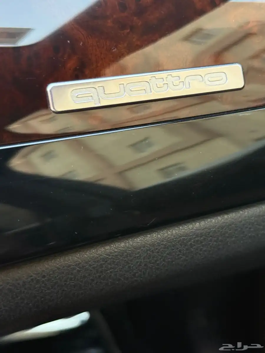 اودي A8 6