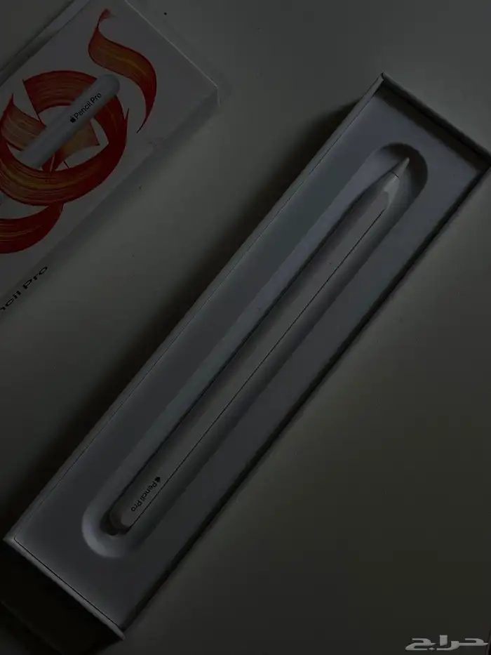 Apple Magic Keyboard M4   Apple Pencil pro 4