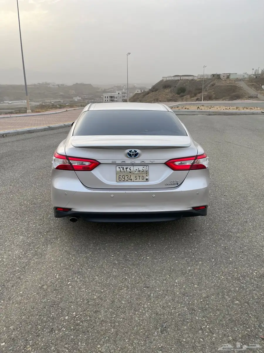 كامري هايبرد 2019 فل 6