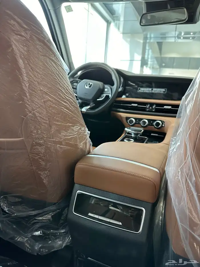 شاحنات CS95 رويال بلاك 6