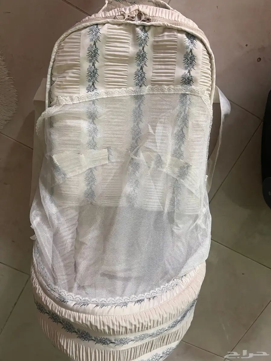 مستلزمات بيبي كرسي وسله وجهاز تسخين الحليب استخدام قليل 2