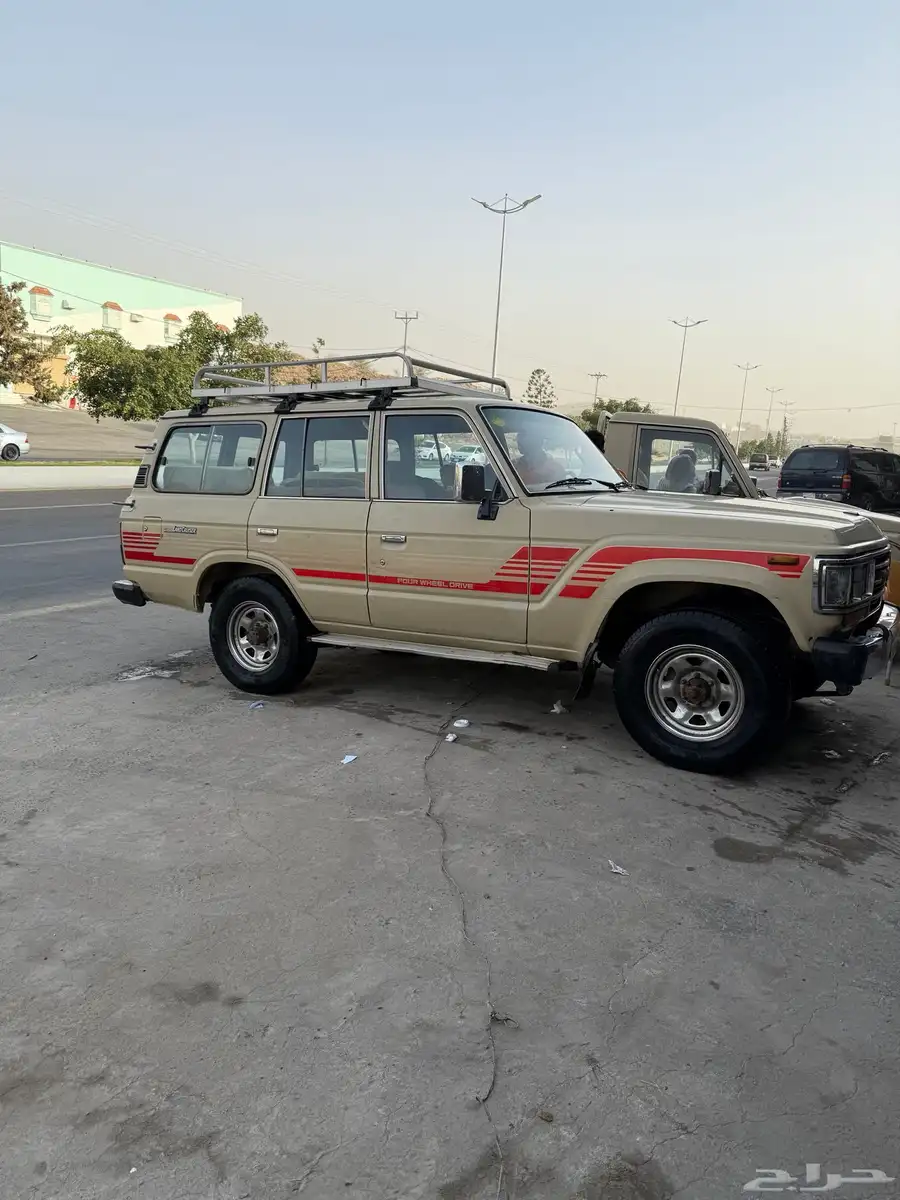 جيب تويوتا 1988 index