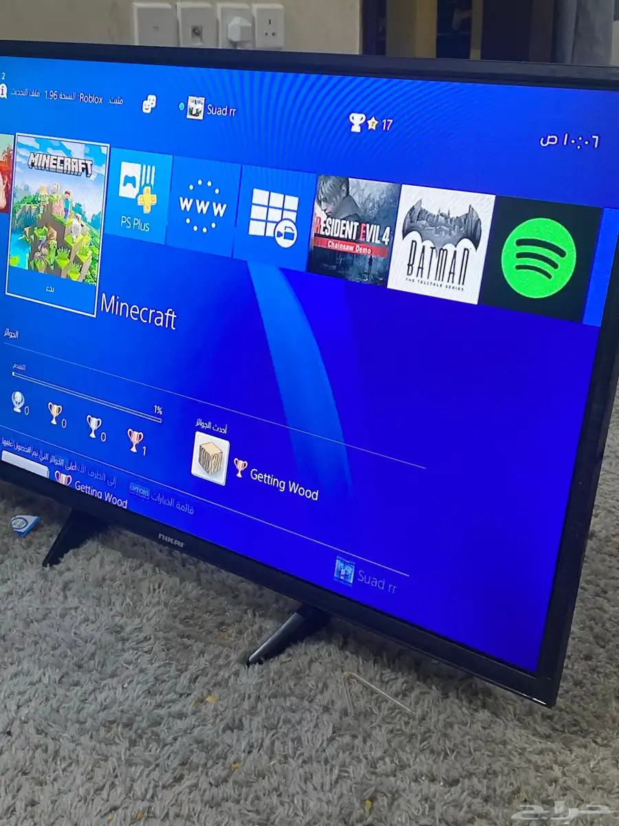 السوم واصل 700Ps4 للبيع لايشتكي من اي شي مساحه 500 قيقا 3