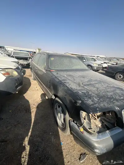 مرسيدس شبح 320 قطع غيار 3