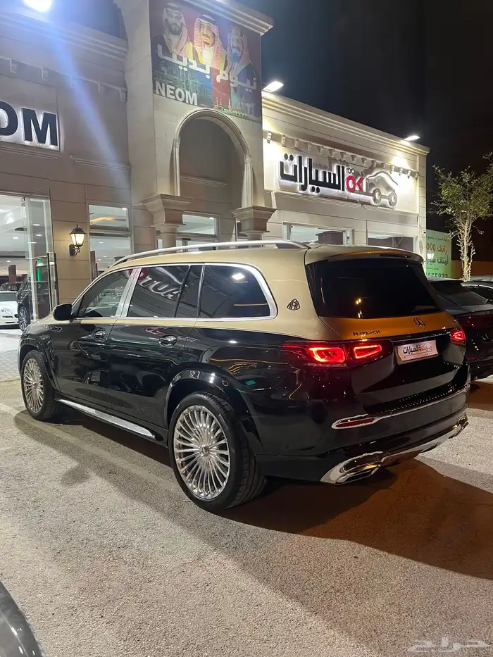 ميرسيدس GLS 600 مايباخ 2023 2