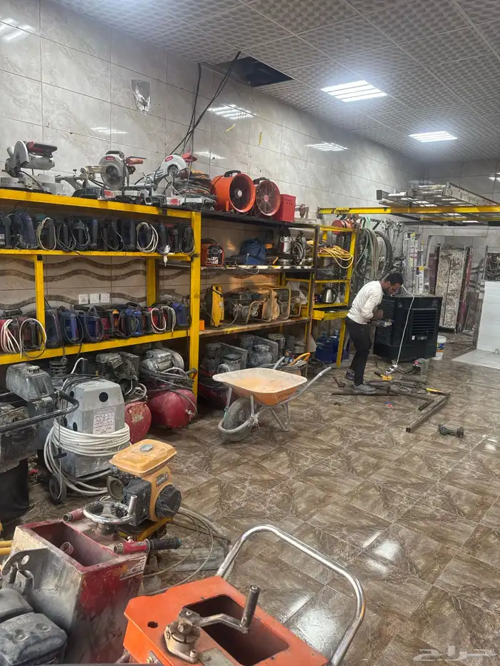 تأجير معدات قص خرسانه مولدات روله كور سقالات 3