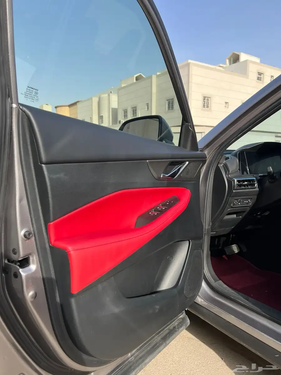 شانجان CS35 PLUS فل كامل داخلية أحمر 2023 ممشى 11900 كم فقط 15