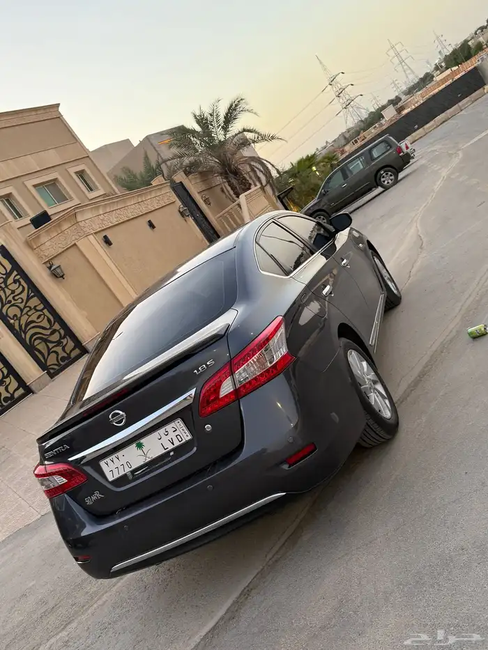 نيسان سنترا 1.8 1