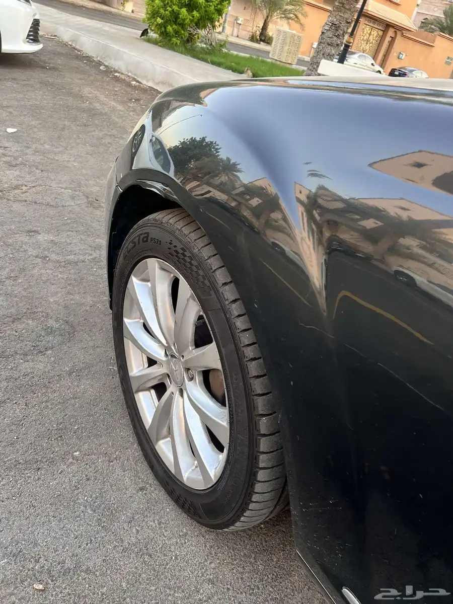 للبيع مرسيدس S-Class موديل 2010 1