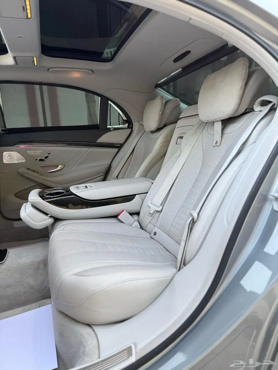 مرسيدس S500 مراتب طيارة كت AMG لون مميز 16