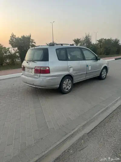 كيا كارنس واجن 1