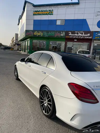 مرسيدس c200 AMG قرقاش 12