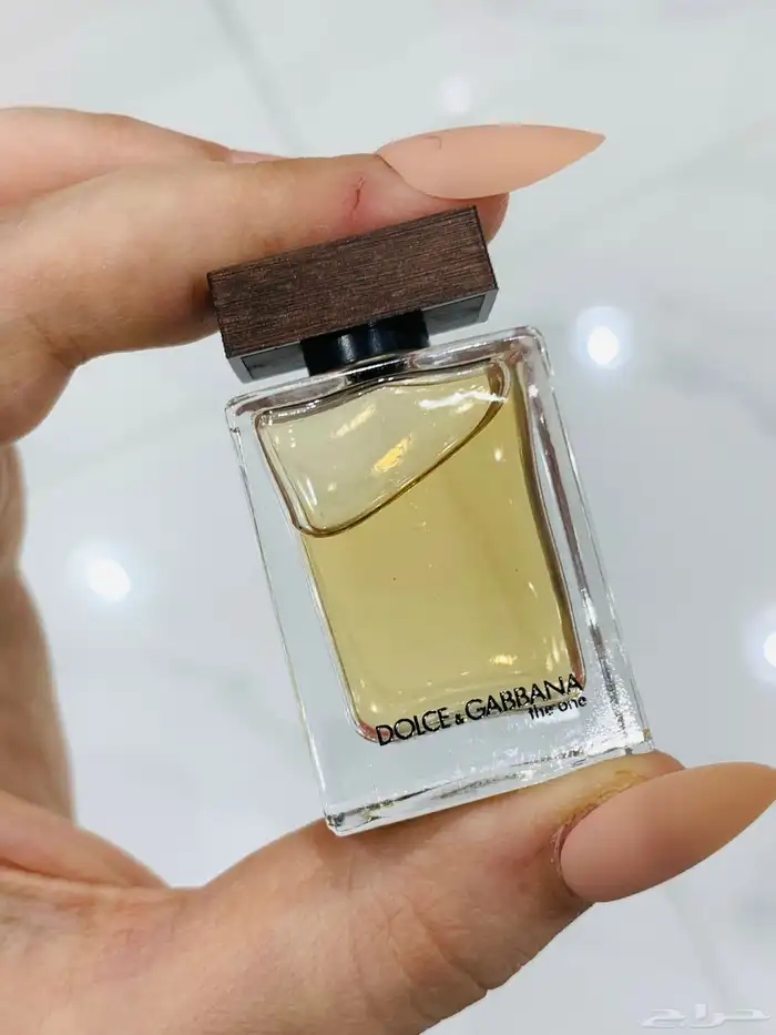 عينات عطور اصلية من المصنع بسعر الجملة 12