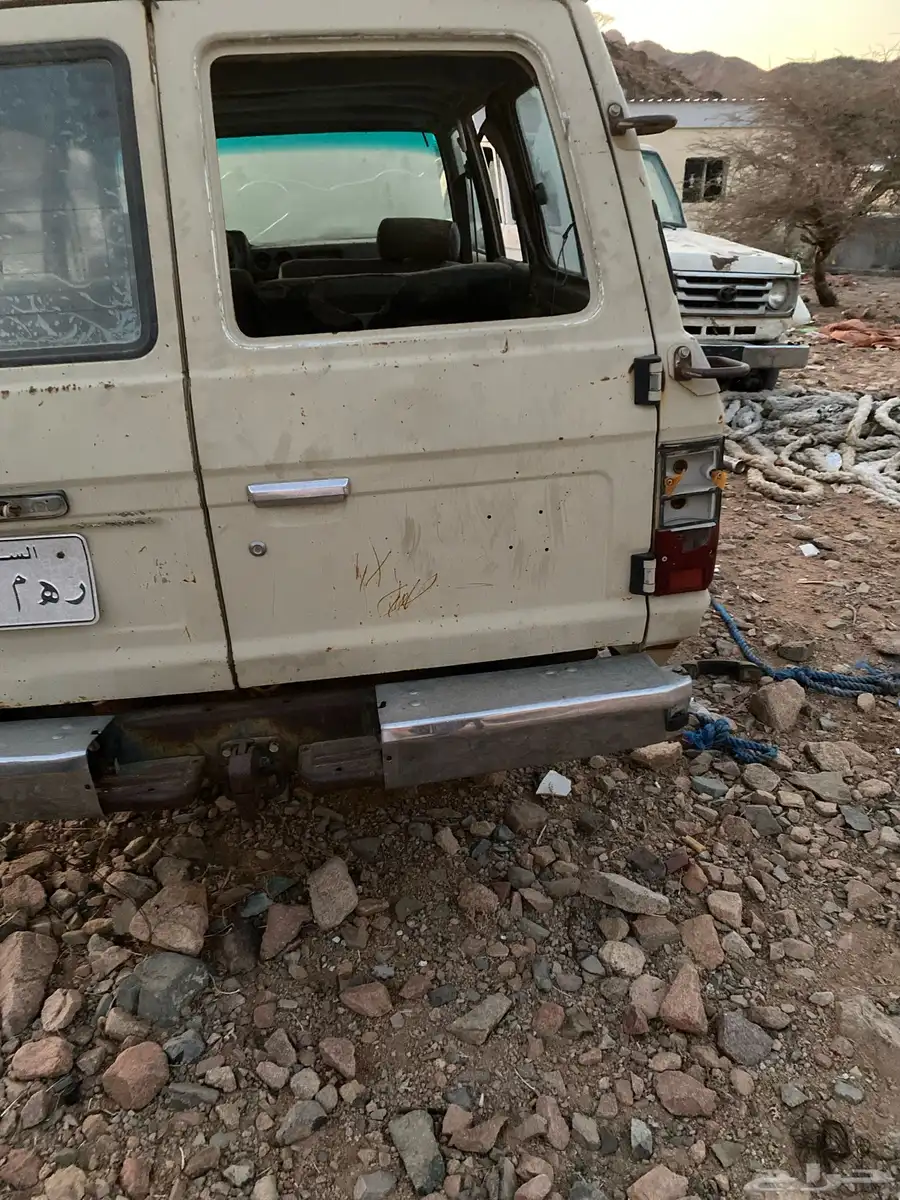 جيب صلون قطع غيار الي يبله قطعه 2
