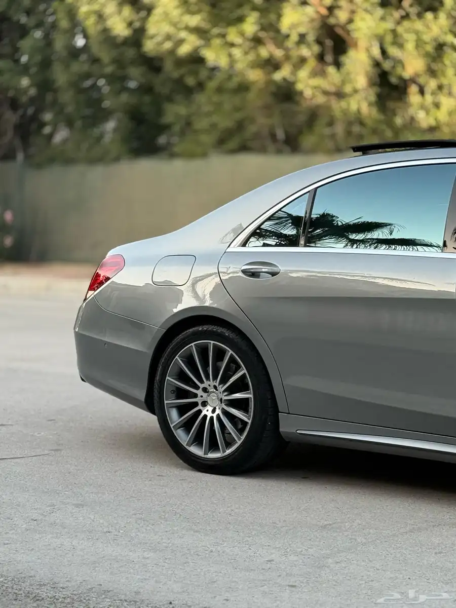 مرسيدس S500 مراتب طيارة كت AMG لون مميز 12