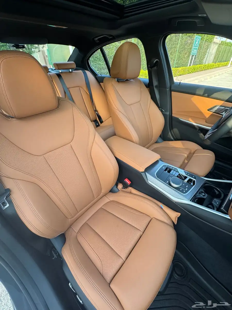 بي ام دبليو 320i M Package 2025 ووارد كوريا index