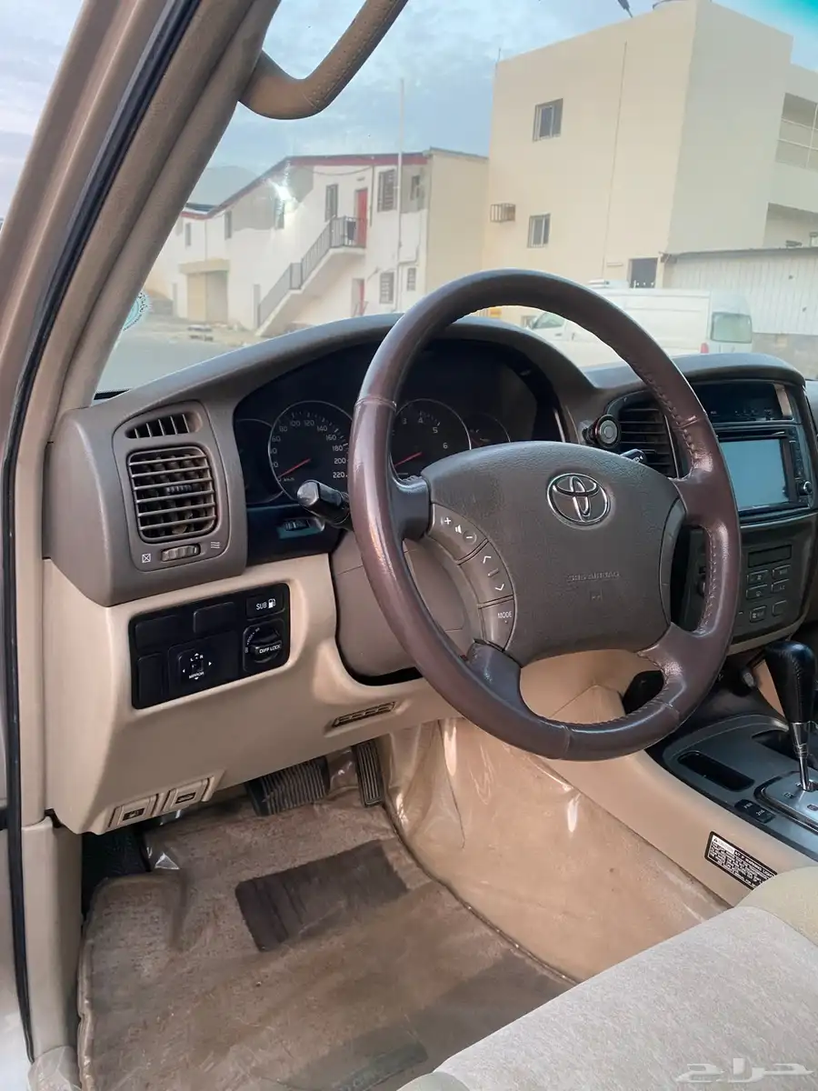 للبيع لاندكروزر VXr موديل 2003 وكاله 12