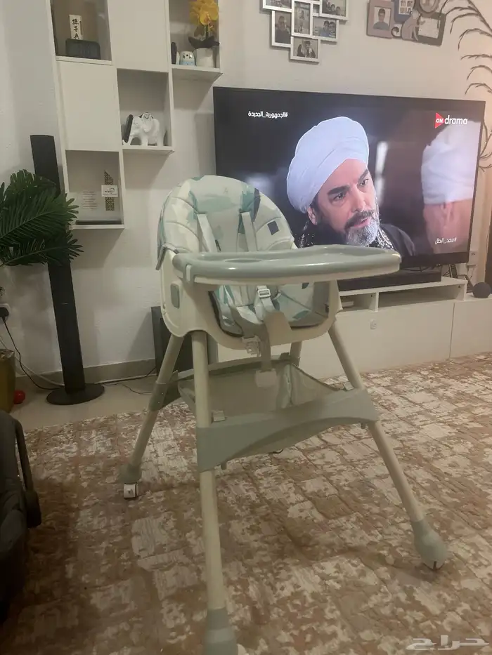 شاشة توشيبا 40 بوصه كرسي سيارة للاطفال كرسي طعام اطفال 2