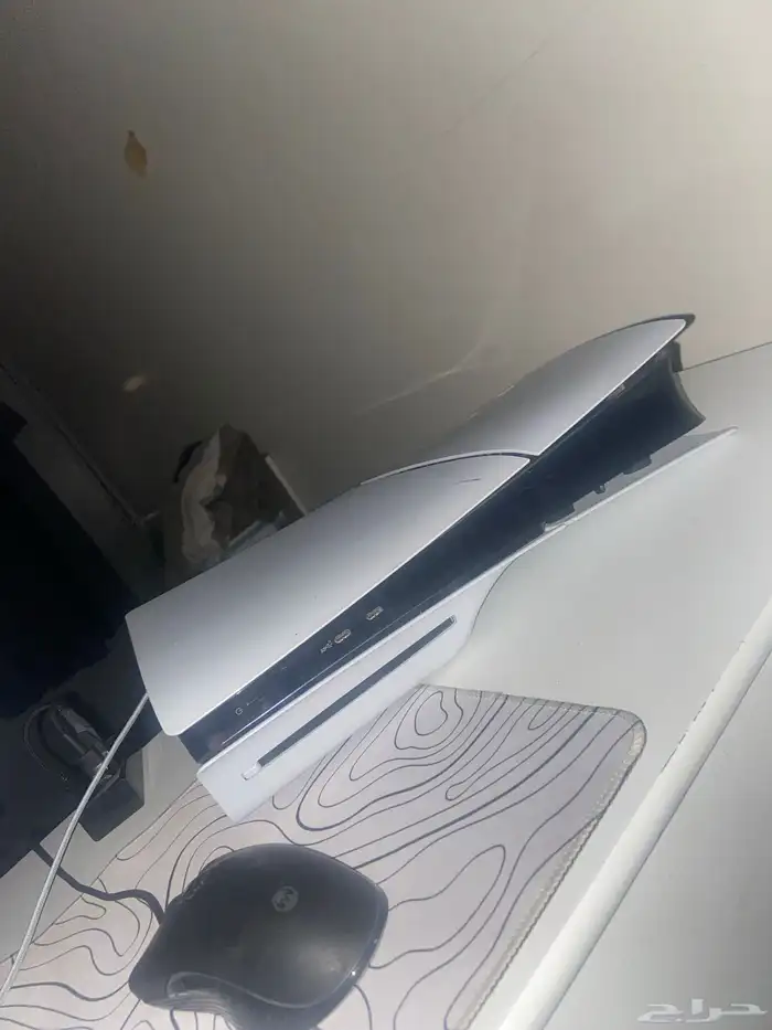 سوني فايف بكرتونه ماله سنه نضيف 0