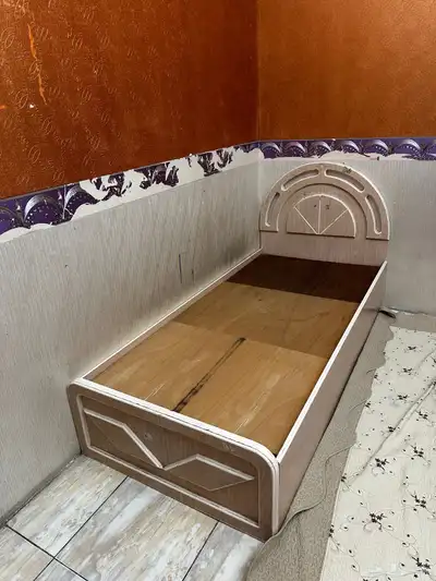 سرير مفرد 0
