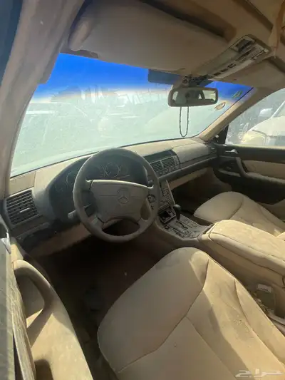 مرسيدس شبح 320 قطع غيار 4