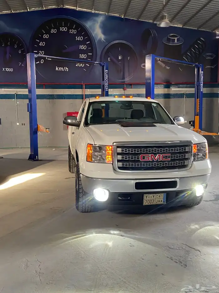 للبيع جي ام سي 2013 3