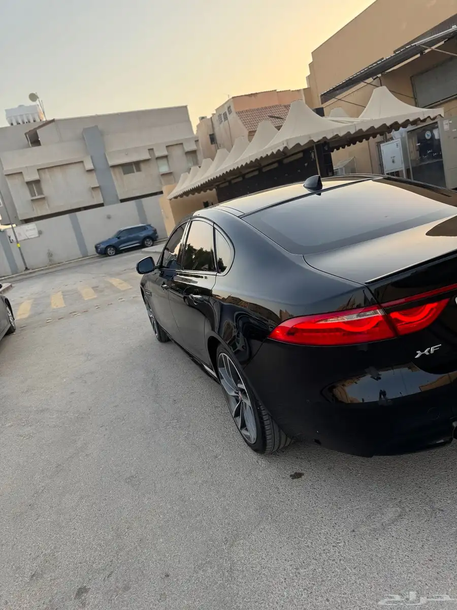 جاكوار XFS - 2016 2