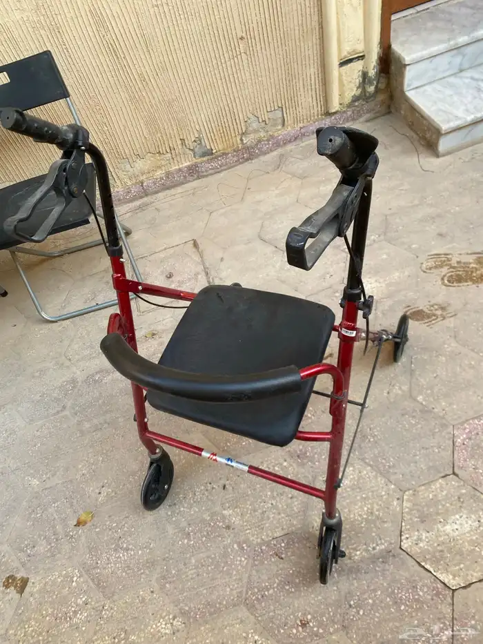 مقوي ديمنو سمنان موتور ماء أزرق نظيف ويشتغل تمام   ينفع للبي 7
