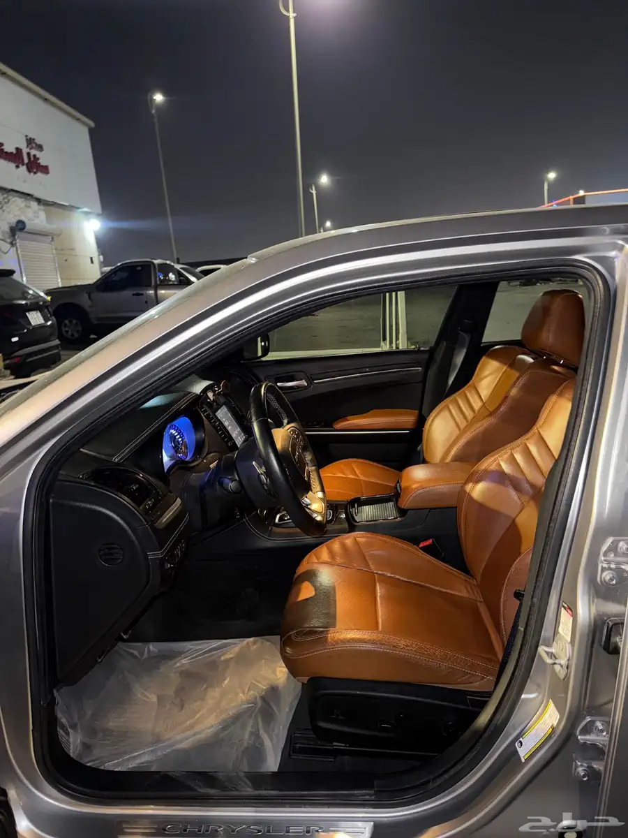 كرايسلر 2015 srt اصلي 10