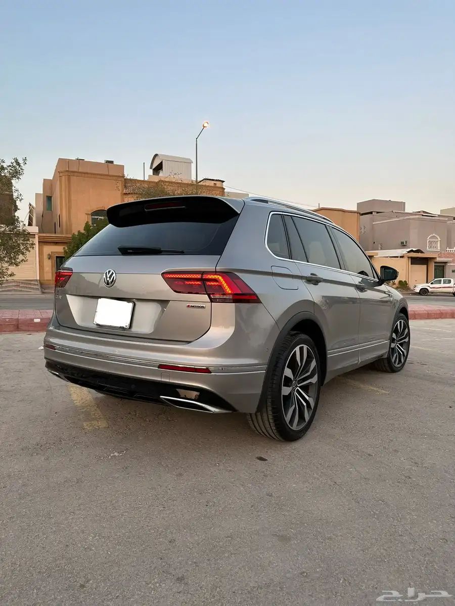 فولكس واجن تيجوان R-Line فل كامل   2020 2
