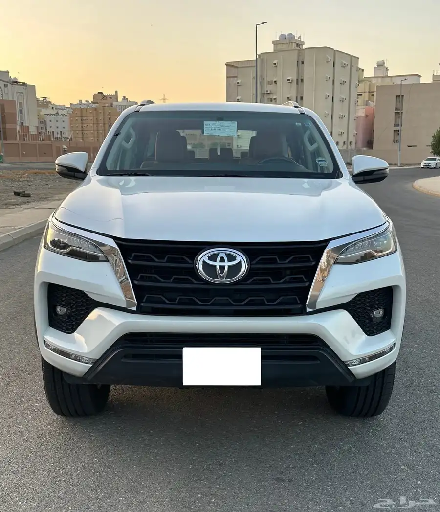 فورشنر 6 سلندر دبل (VX) 2023 ( بحالة الوكالة ) 0