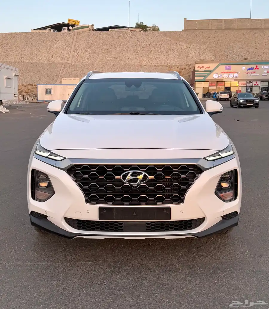 سنتافي 2019 (ديزل) دبل مكينه 2200cc بحاله الوكالة للبيع 1