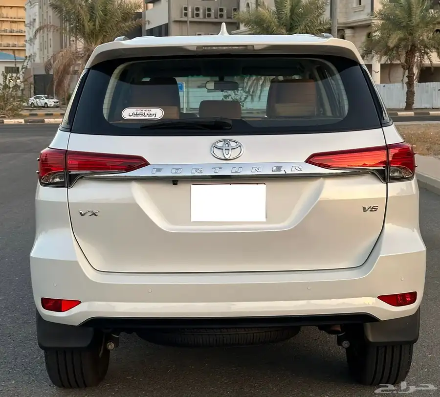 فورشنر 6 سلندر دبل (VX) 2023 ( بحالة الوكالة ) 10