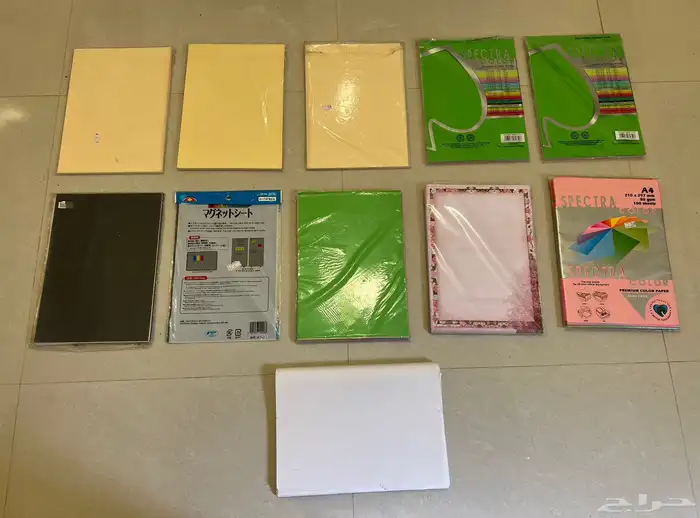 للبيع مستلزمات مكتب متنوعه ( بحاله ممتازه ) 6