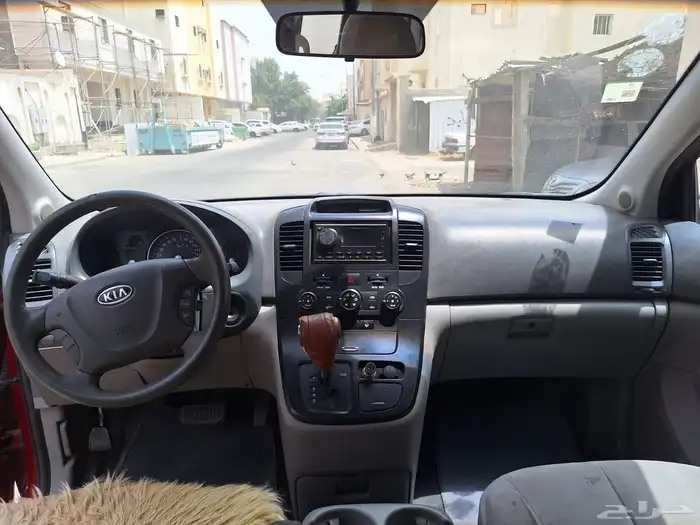 كيا كارنفال 2009 6