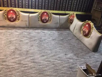 جلسة ظهر 5 قطع والسادسه زاويه وسرير أطفال 3