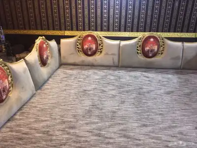 جلسة ظهر 5 قطع والسادسه زاويه وسرير أطفال 2