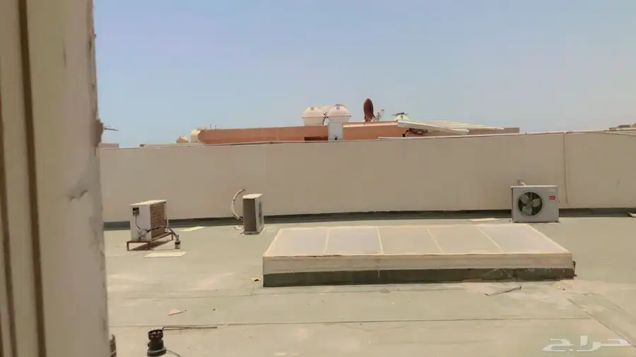 بيت للبيع بموقع متميز قرب الكورنيش بحي الحمراء الدمام 21
