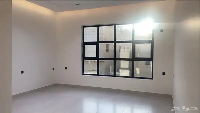 للإيجار فيلا فاخرة بحي القيروان تصميم عصري وموقع مميز-170K 4