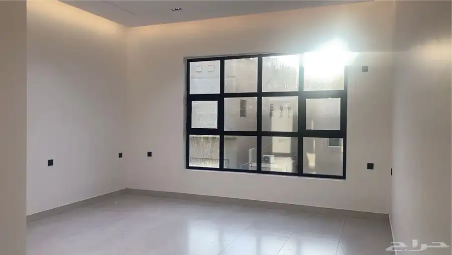 للإيجار فيلا فاخرة بحي القيروان تصميم عصري وموقع مميز-170K 4
