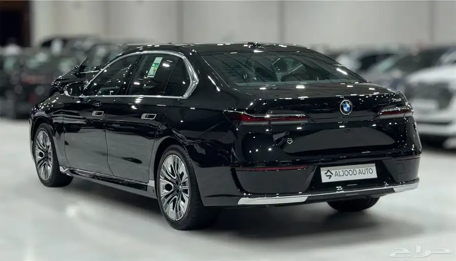 بي ام دبليو 735i موديل 2026 فل كامل جديد فاتورة ضريبية 4
