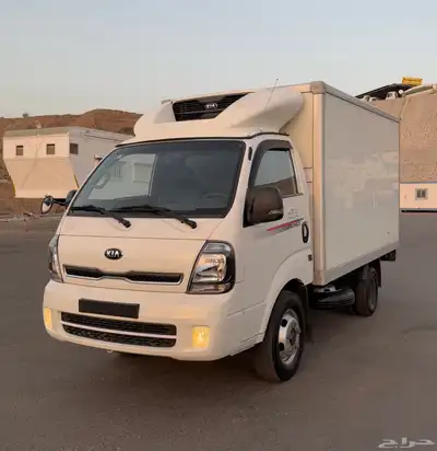 كيا K900 بنقو 2020 (ديزل) طن و200 تبريد وتجميد نضيف للبيع 0