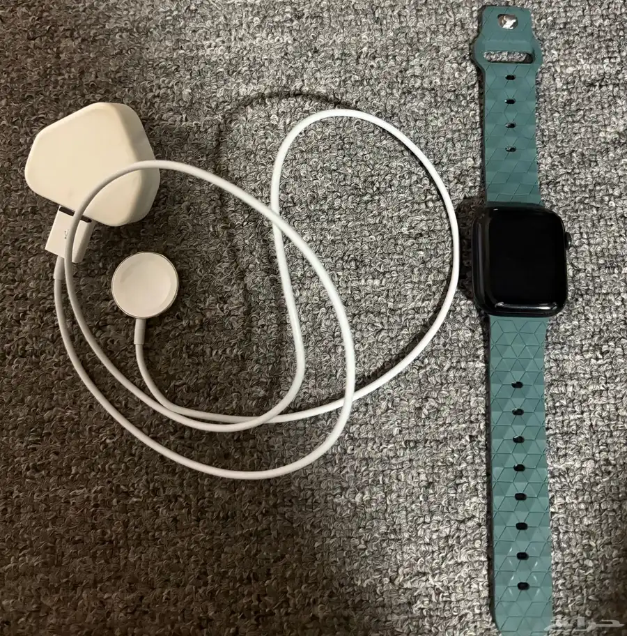 ساعة ابل الاصدار 8 - Apple Watch Series 8 0