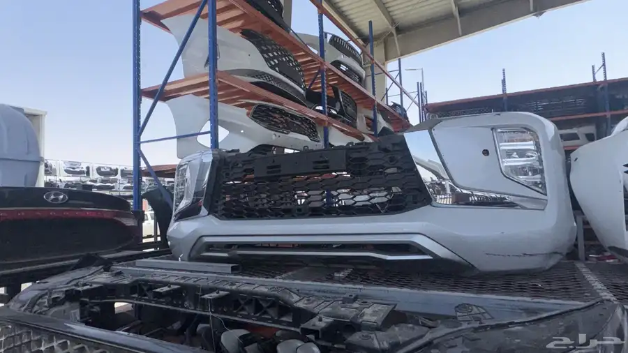 قطع متسوبيشي اكسباندر و مونتيرو 2024 3